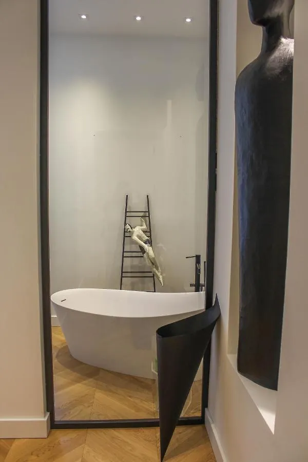 Valsabbion Deluxe City Suite Pula Apartment