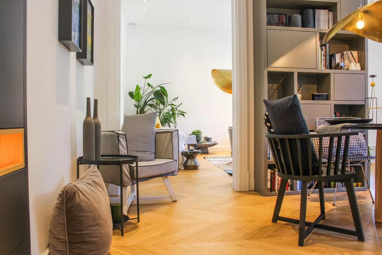 Valsabbion Deluxe City Suite Pula 0*,