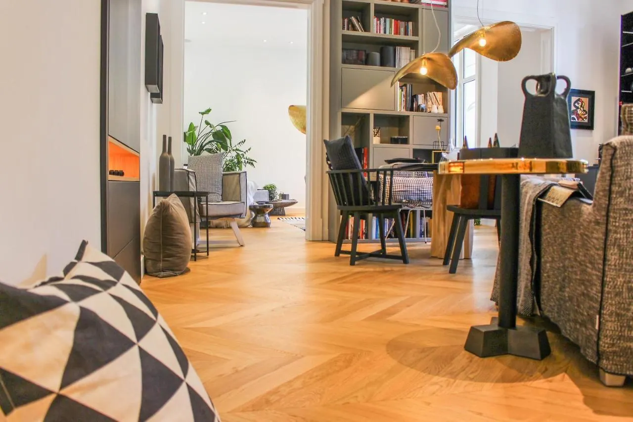 Apartment Valsabbion Deluxe City Suite Pula Croatia