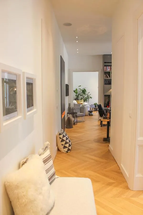 Apartment Valsabbion Deluxe City Suite Pula